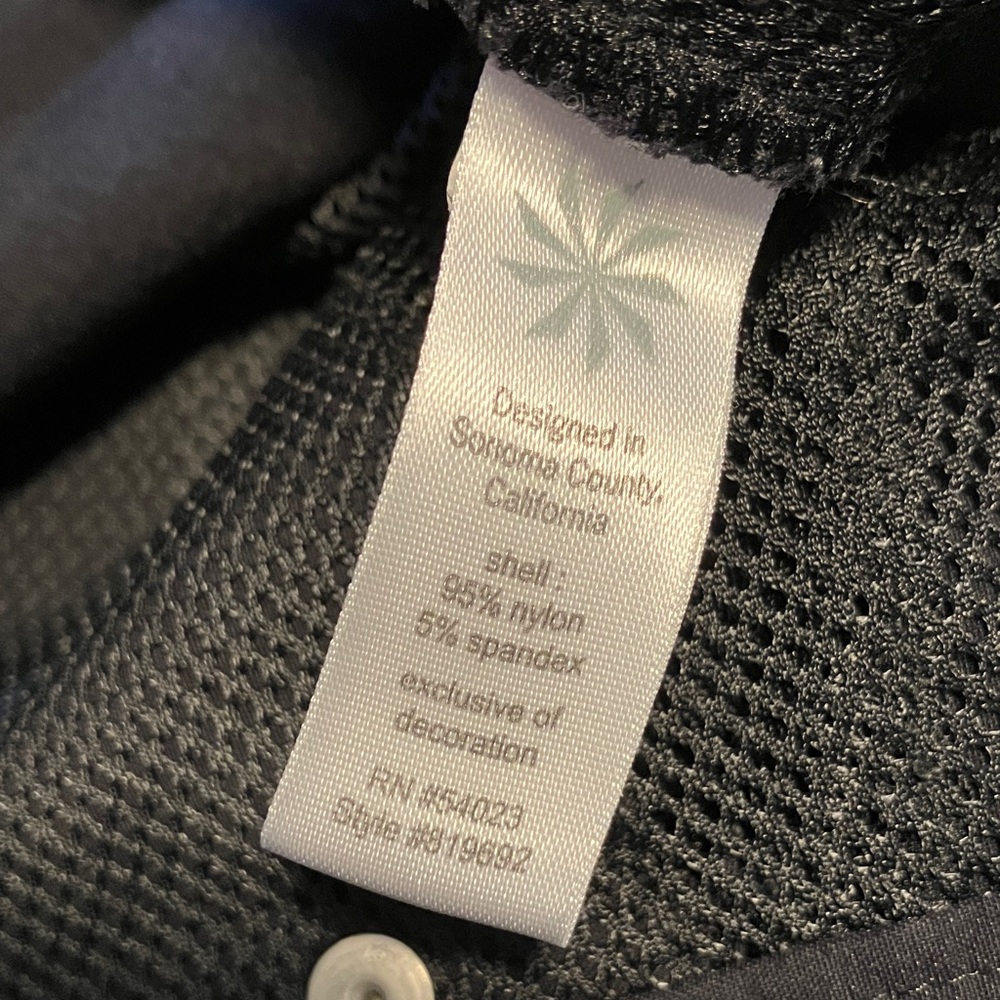 Athleta Black Cropped Cargo Capri Pants - Picture 7 of 8